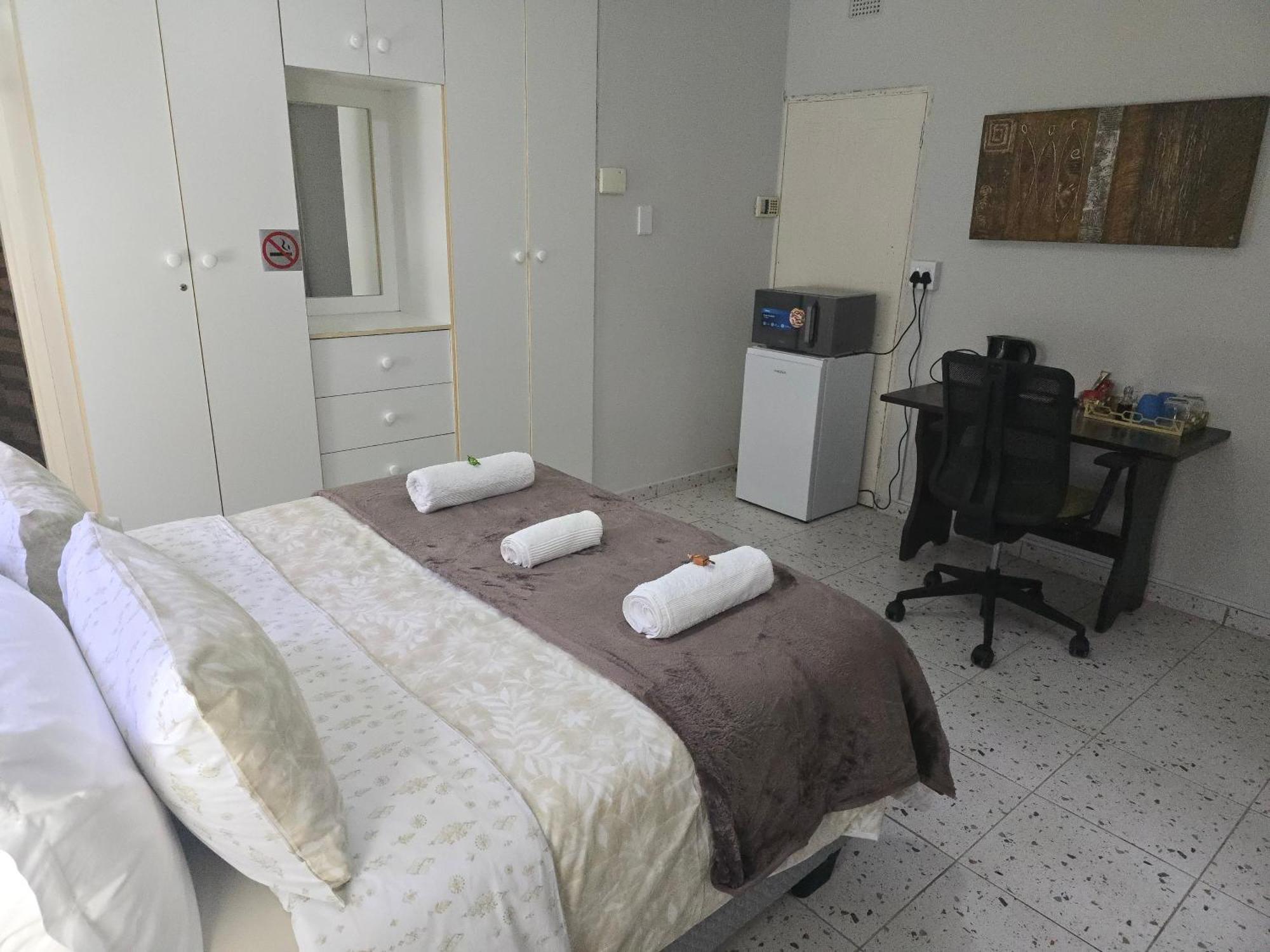 River Heaven Bnb Pinetown Esterno foto